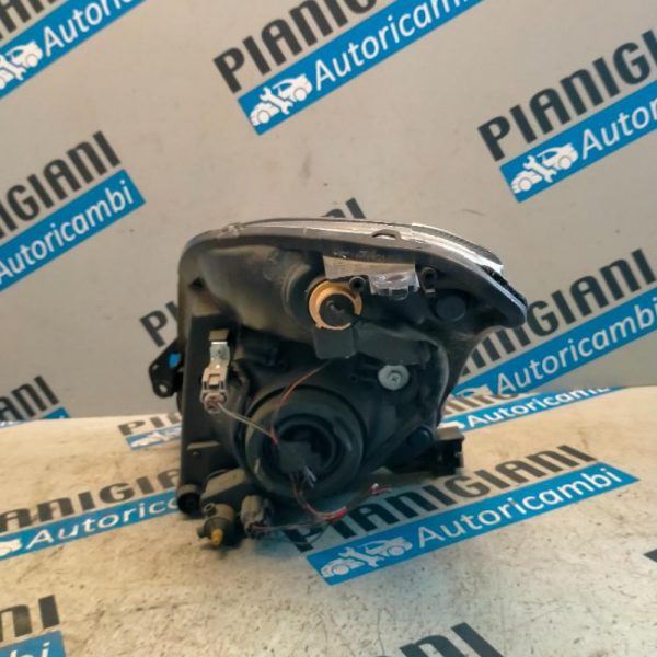 Faro Anteriore Destro Suzuki Swift 2004 – 2010