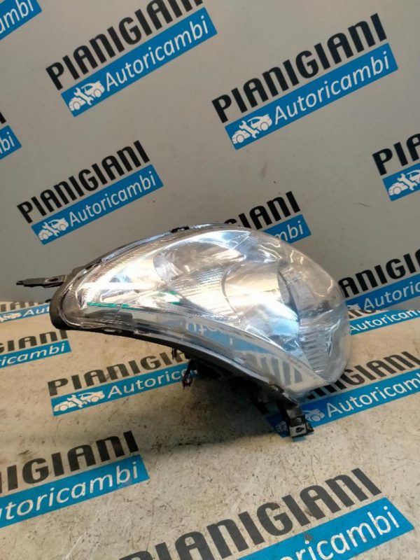 Faro Anteriore Destro Suzuki Swift 2004 – 2010