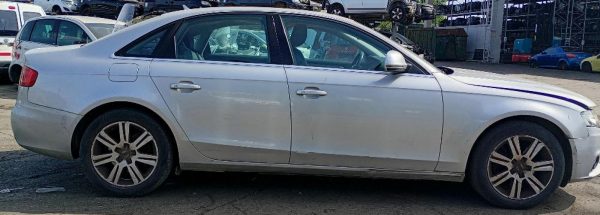 Audi A4 (8K) Anno 2008 | Veicolo Intero | SOLO PER RICAMBI