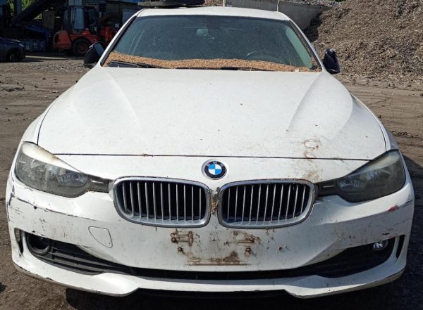 BMW Serie 3 F31 Anno 2013 | Veicolo Intero | SOLO PER RICAMBI