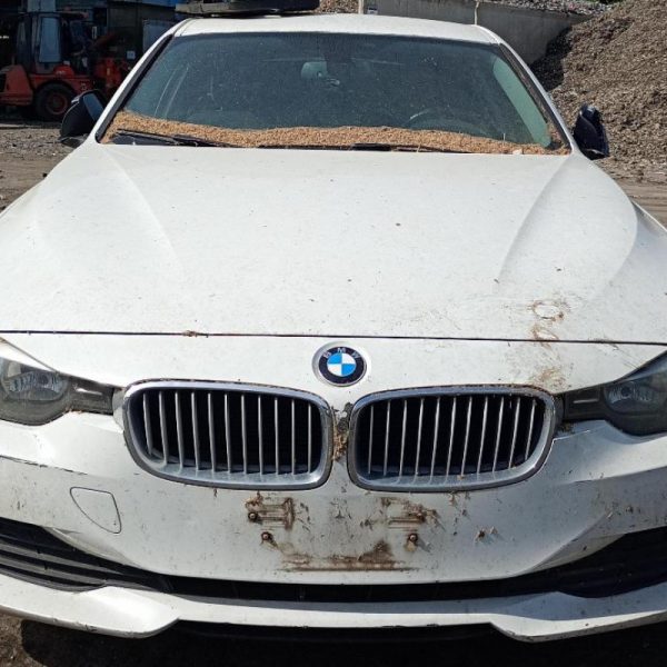 BMW Serie 3 F31 Anno 2013 | Veicolo Intero | SOLO PER RICAMBI