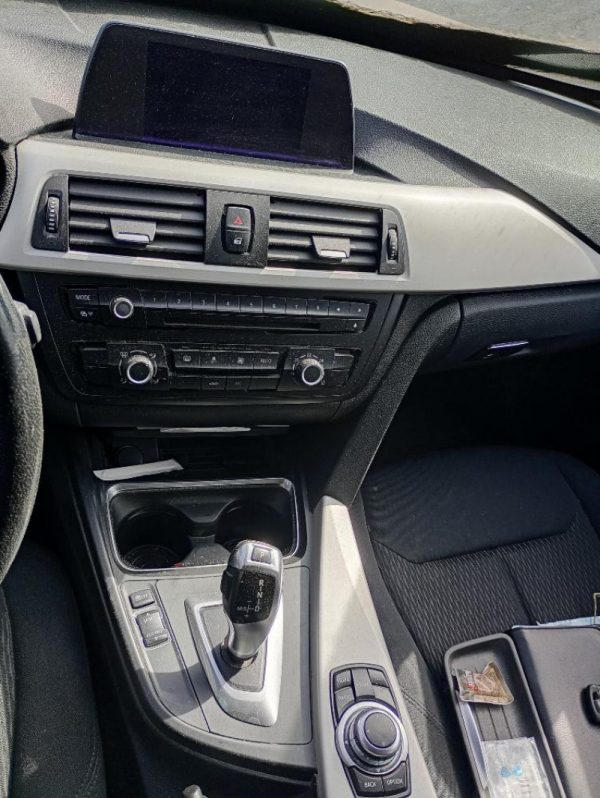 BMW Serie 3 F31 Anno 2013 | Veicolo Intero | SOLO PER RICAMBI