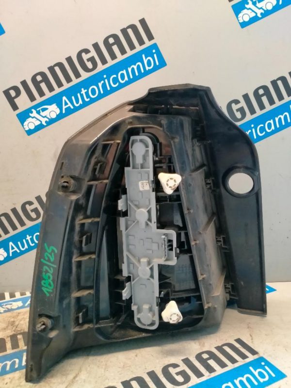 Faro Posteriore Destro Opel Zafira B 2005 – 2010