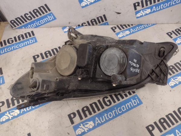 Faro Anteriore Destro Opel Astra H  2009