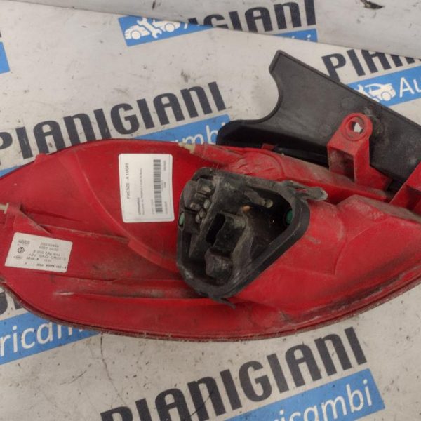 Faro Posteriore Destro Renault Clio Sw 2008