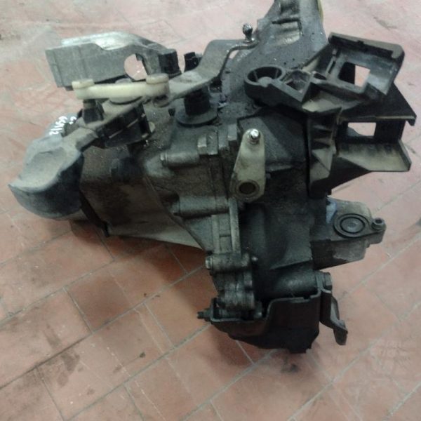Cambio Peugeot 208 8H01 – 8HR  134.000 Km
