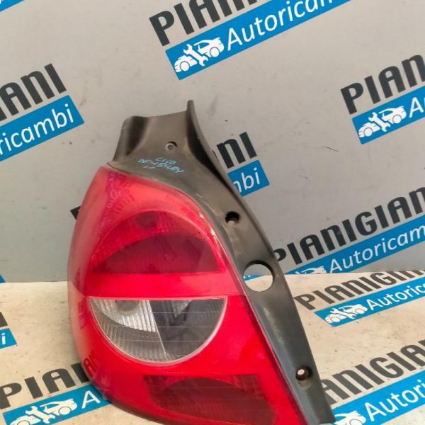 Faro Posteriore Sinistro Renault Clio 2005 – 2009