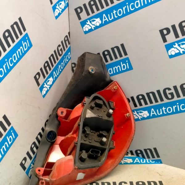 Faro Posteriore Sinistro Renault Clio 2005 – 2009