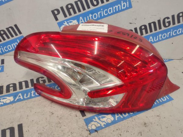 Faro Posteriore Sinistro Peugeot 208 2012 – 2015