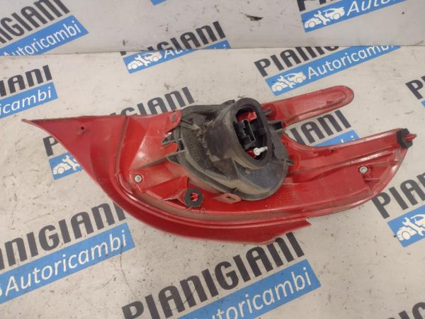 Faro Posteriore Destro Peugeot 208 2012 – 2015