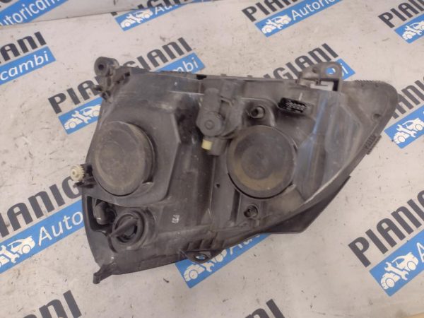 Faro Anteriore Destro Renault Clio 2004