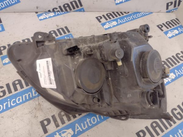 Faro Anteriore Sinistro Renault Clio 2004