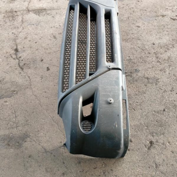 Paraurti Anteriore Piaggio Porter 2008 – 2021