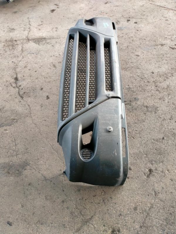 Paraurti Anteriore Piaggio Porter 2008 – 2021