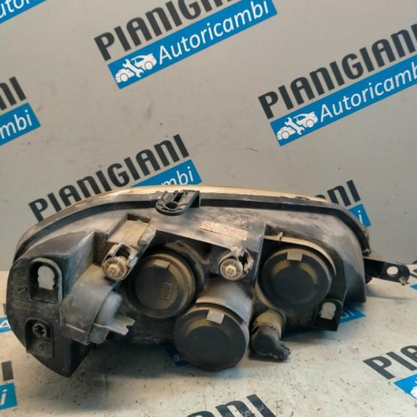 Faro Anteriore Sinistro Fiat Punto 2005 – 2012