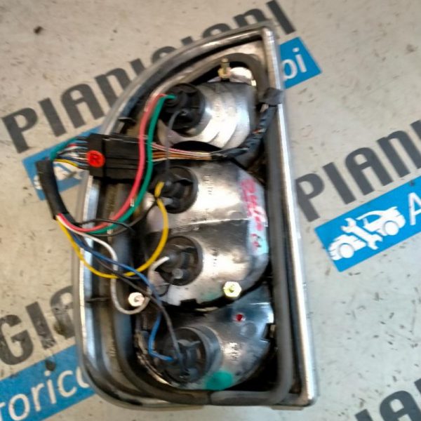 Faro Posteriore Destro Opel Corsa B 1993 – 2000