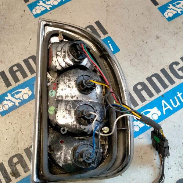 Faro Posteriore Sinistro Opel Corsa B 1993 – 2000