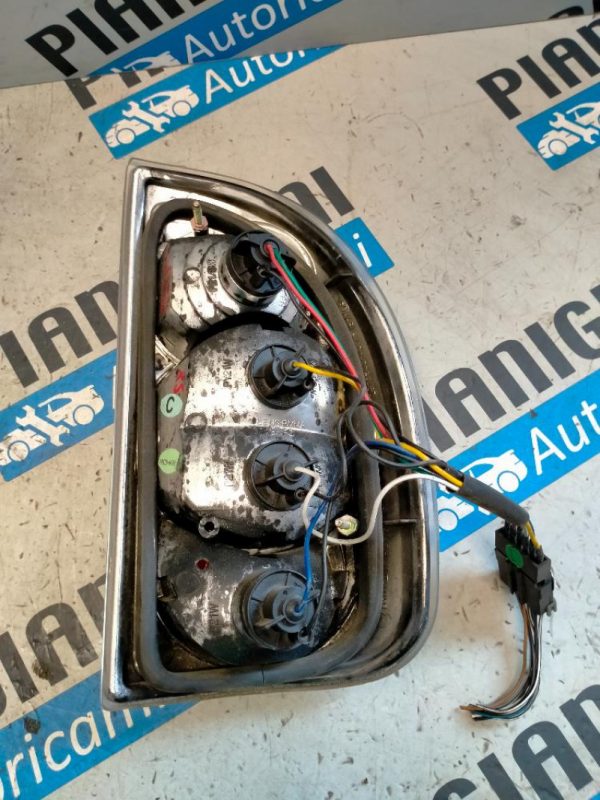 Faro Posteriore Sinistro Opel Corsa B 1993 – 2000