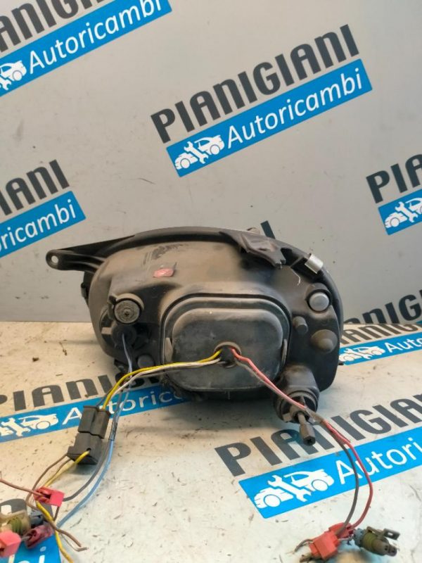 Faro Anteriore Destro Opel Corsa B 1993 – 2000