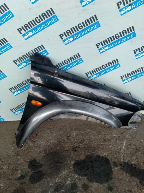 Parafango Anteriore Destro Mitsubishi Pajero Sport 1996 – 2005