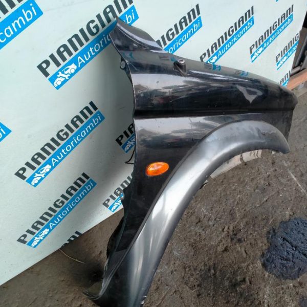 Parafango Anteriore Destro Mitsubishi Pajero Sport 1996 – 2005