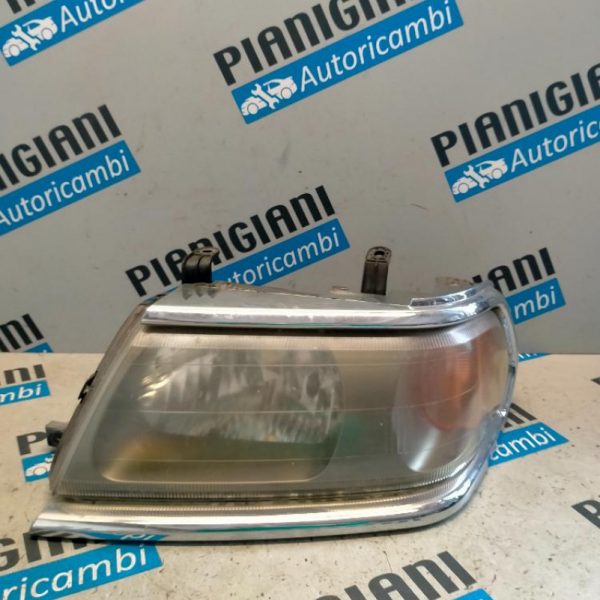 Faro Anteriore Sinistro Mitsubishi Pajero Sport 1996 – 2005 Prezzo