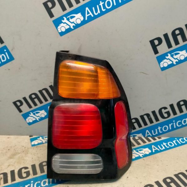 Faro Posteriore Destro Mitsubishi Pajero Sport 1996 – 2005