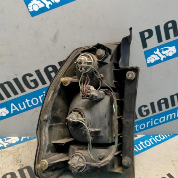 Faro Posteriore Destro Mitsubishi Pajero Sport 1996 – 2005
