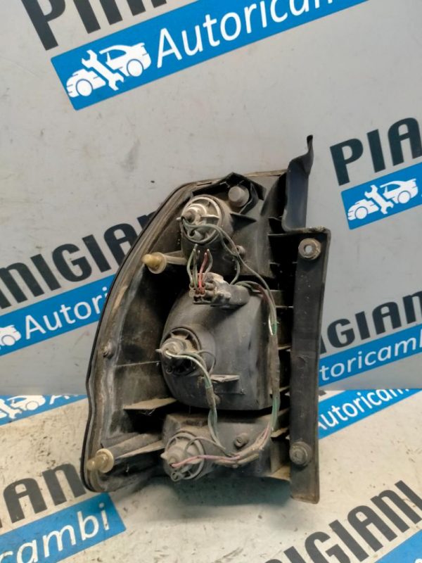 Faro Posteriore Destro Mitsubishi Pajero Sport 1996 – 2005