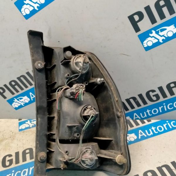 Faro Posteriore Sinistro Mitsubishi Pajero Sport 1996 – 2005