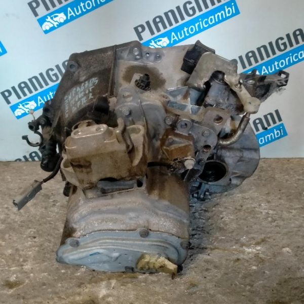 Cambio Peugeot Rifter YH01 2018 >
