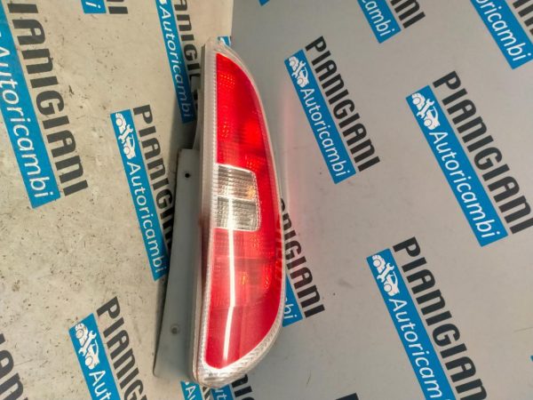 Faro Posteriore Destro Skoda Roomster 2006 – 2010