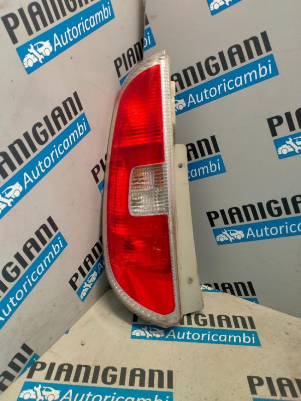 Faro Posteriore Sinistro Skoda Roomster 2006 – 2010