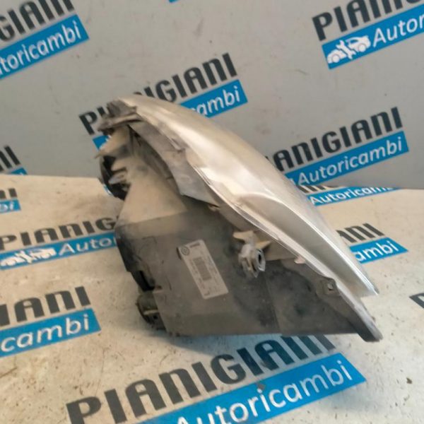 Faro Anteriore Sinistro Volkswagen Polo 2005 – 2009
