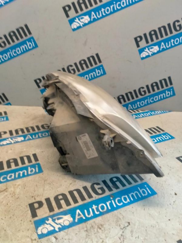 Faro Anteriore Sinistro Volkswagen Polo 2005 – 2009