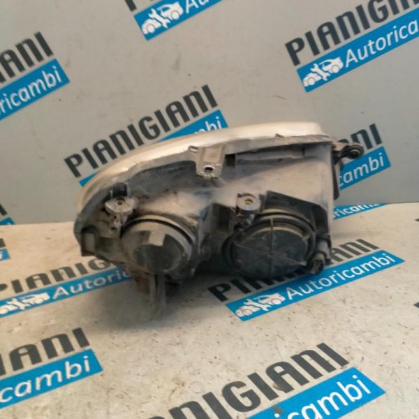 Faro Anteriore Sinistro Volkswagen Polo 2005 – 2009