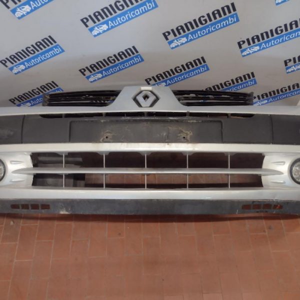 Paraurti Anteriore Renault Clio 2001 – 2005
