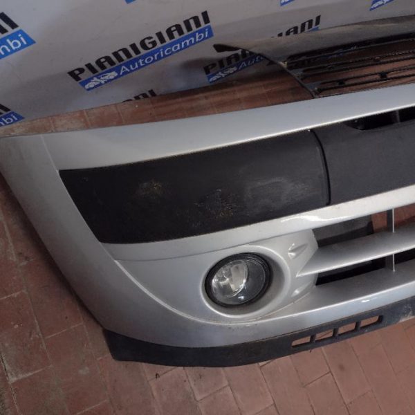 Paraurti Anteriore Renault Clio 2001 – 2005
