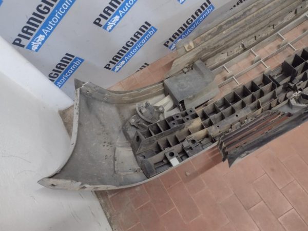 Paraurti Anteriore Renault Clio 2001 – 2005