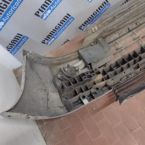 Paraurti Anteriore Renault Clio 2001 – 2005