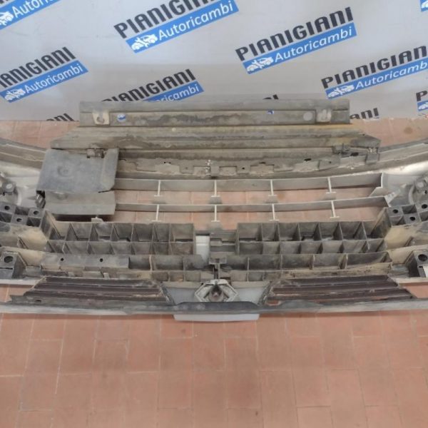 Paraurti Anteriore Renault Clio 2001 – 2005
