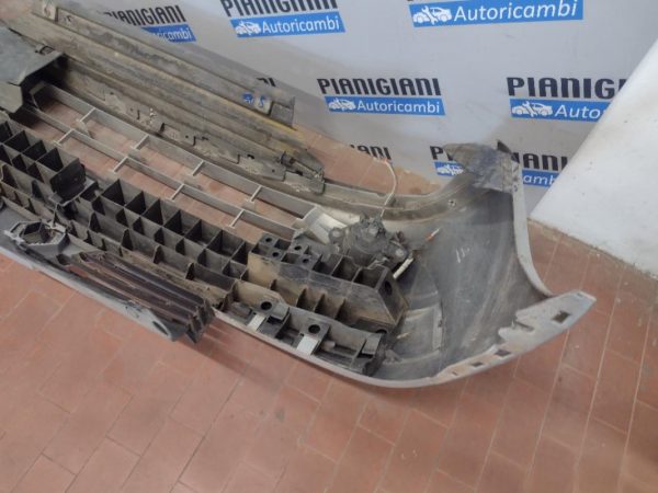 Paraurti Anteriore Renault Clio 2001 – 2005