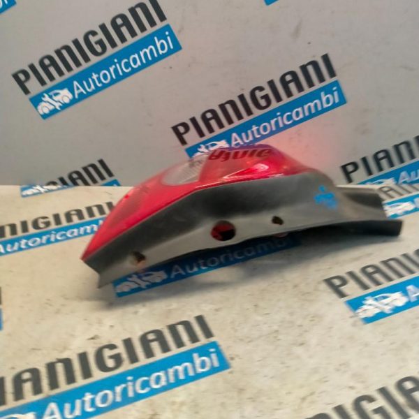 Faro Posteriore Sinistro Renault Clio 2005 – 2009