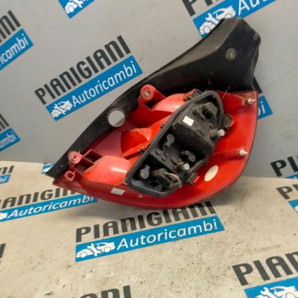 Faro Posteriore Sinistro Renault Clio 2005 – 2009