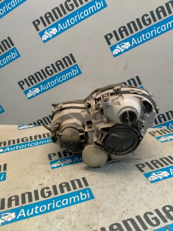 Faro Anteriore Destro Mercedes-Benz Classe C 2000 – 2004