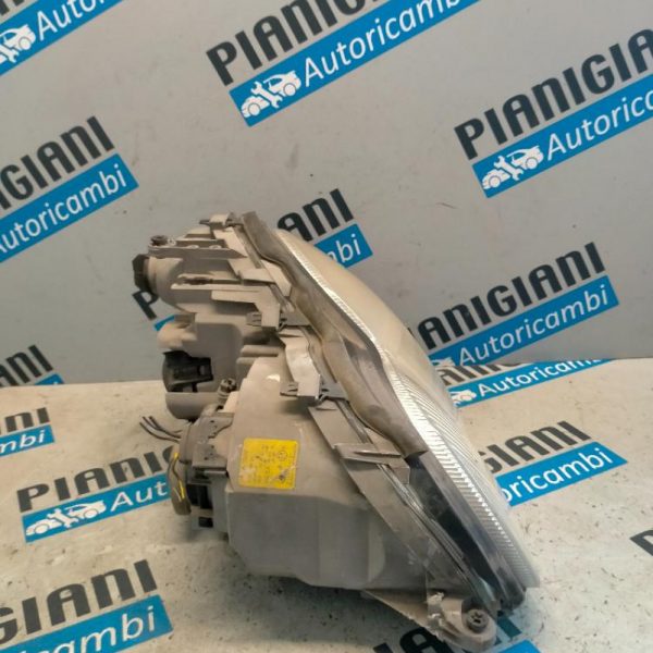 Faro Anteriore Sinistro Mercedes-Benz Classe C 2000 – 2004