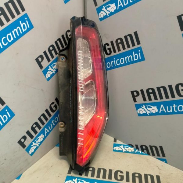 Faro Posteriore Destro Fiat Punto 2012 – 2018