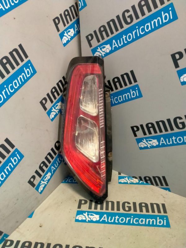 Faro Posteriore Sinistro Fiat Punto 2012 – 2018