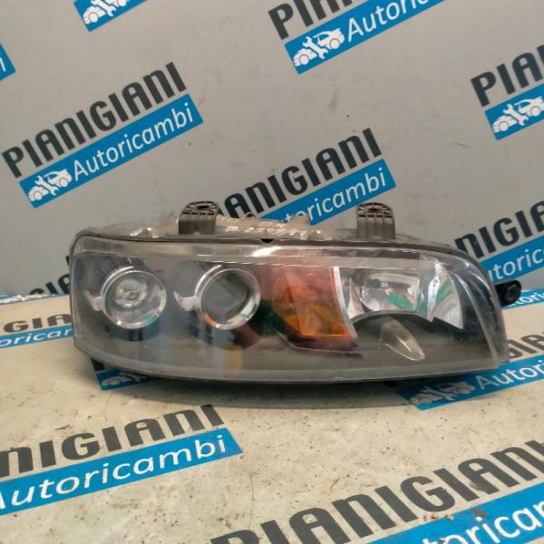 Faro Anteriore Destro Fiat Punto 1999 – 2009