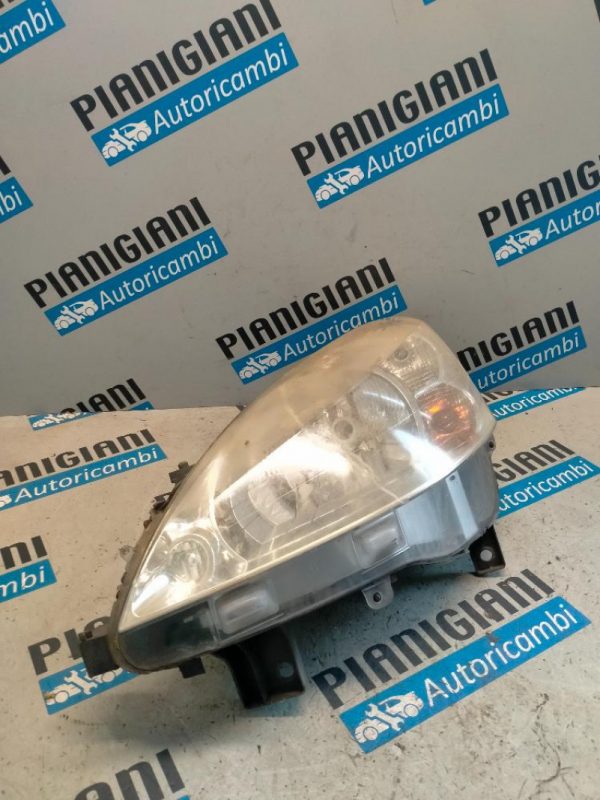 Faro Anteriore Sinistro Peugeot Partner 2002 – 2012